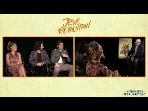 Jesus Revolution: Interview with Anna Grace Barlow, Jonathan Roumie, and Joel Courtney