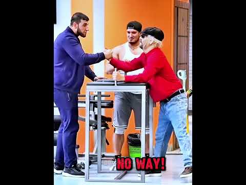 THE OLD MAN SHOCKED EVERYONE ARM WRESTLING PRANK #gym #prank #funny