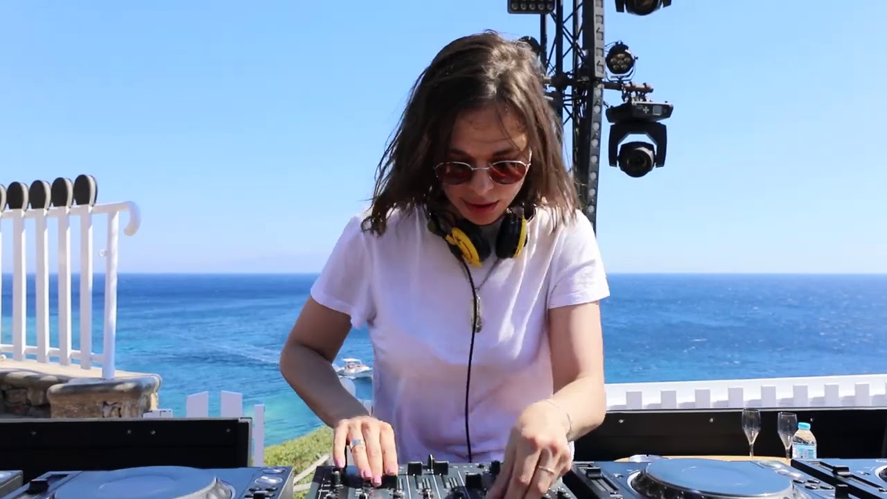 Nina Kraviz - Live @ Hot Steel stream x Cavo Paradiso, Mykonos 2020