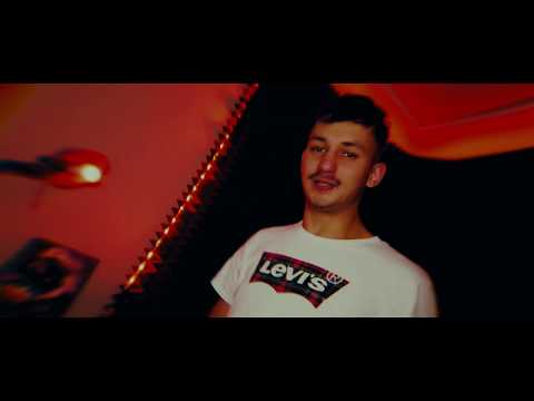download lagu mp3 mp4 Kretta, download lagu Kretta gratis, unduh video klip Kretta