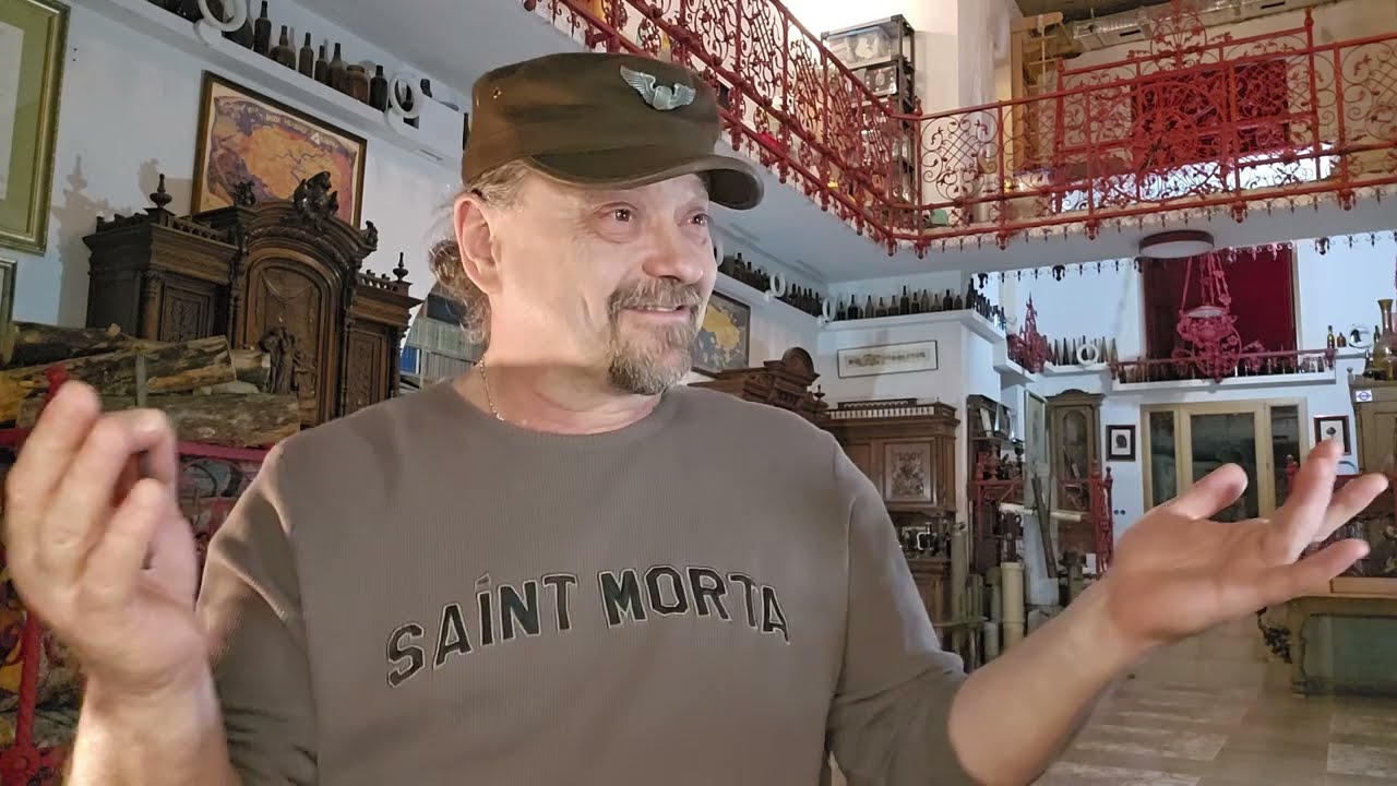 А не захочет ли Зеля продать Украину в обмен на гарантии своей безопасности, 