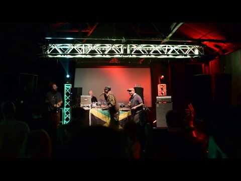 Vibronics ft. I-Mitri, Parvez + Madu Messenger - Positive Vibration festival 2017, Liverpool, UK