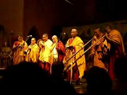 Tibetan Monks Chant 02