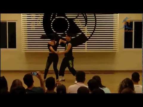 Baila Mundo - Marcelo Eidy e Cintia Silva (Solum)