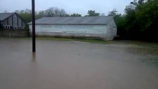 preview picture of video 'Flooding Around the Ozark Mill, Ozark, MO April 25, 2011'