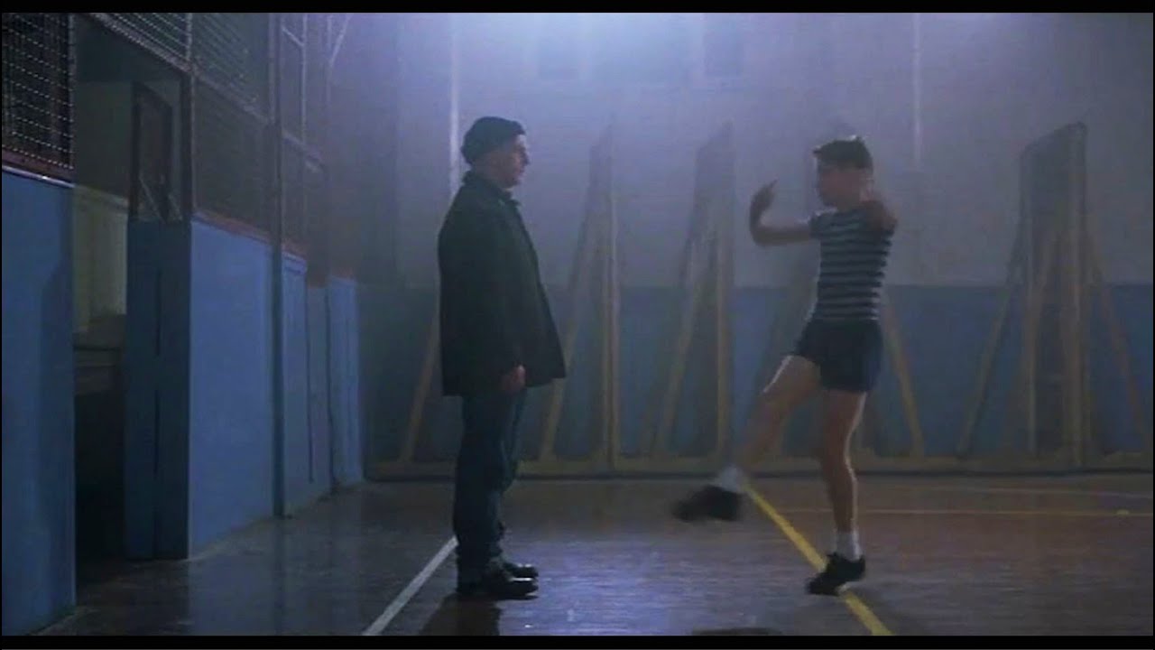 Billy Elliot - Billy baila delante de su padre por primera vez
