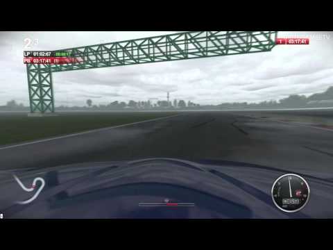 Auto Club Revolution Beta - Wet Weather at Silverstone