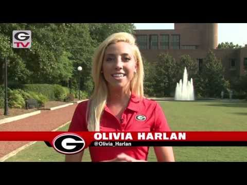 ESPN Sideline Report Olivia Harlan Dekker Wore A Georgia-Related Halloween Costume
