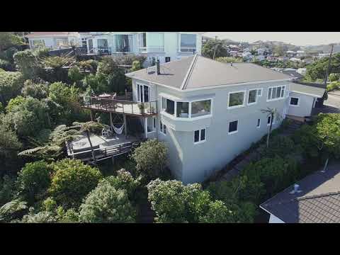 44 Amritsar Street, Khandallah  |   YES! ... YOU CAN OWN THESE VIEWS!!