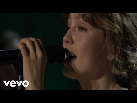 Medley: Entre El Mar Y Una Estrella/Piel Morena/No Me Enseñaste/Amor A La Mexicana (Video ...