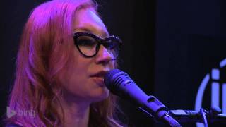 Tori Amos - Silent All These Years (Bing Lounge)