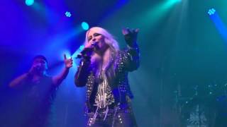 Axxis (with Doro) - Stay Don&#39;t Leave Me (live)