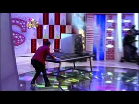 Eunjung and Hyomin Magic show