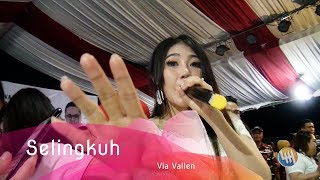 Download lagu Via Vallen - Selingkuh (Live Samarinda) mp3