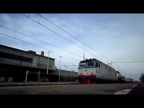 E652.174 sul TCS 51053 Milano Smistamento - Maddaloni Marcianise, in transito a Pomezia