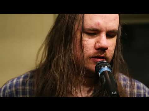 Insight Studio Sessions: "Into My Arms" - Honyock