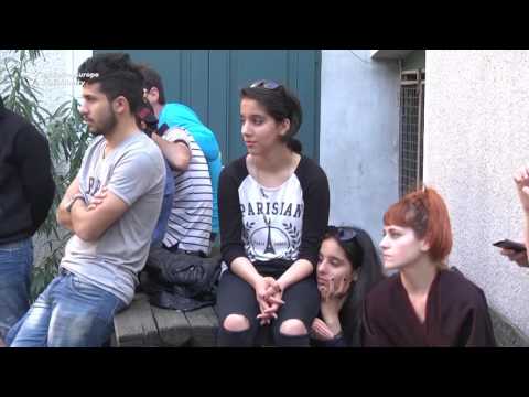 Refugees Find Friendship On A Belgrade Stage