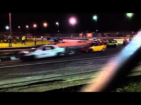 Ringwood Raceway - Rookie Finals 1st Banger Race 26/11/11