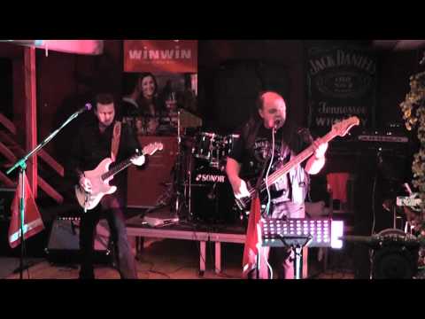 Jack Daniel's Blues Night 2011 - Roadhouse - Mistreated (Roadhouse covering Deep Purple)