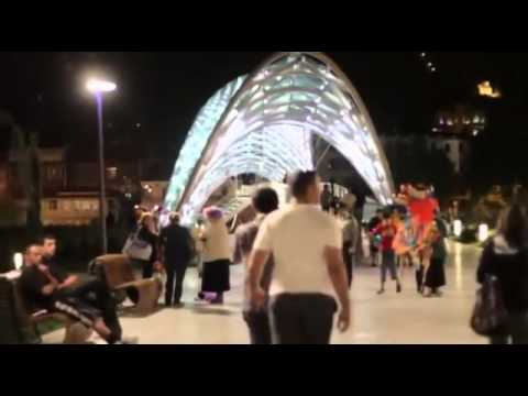 Офигенно поют Renat ft UnDeaD ft Хулиган   DE 2014 Клип о жизни 4 E Records