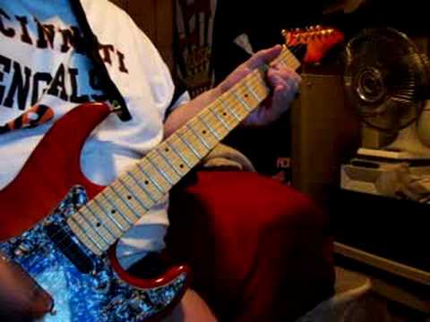 KISS - Save your love - Dynasty - Ace Frehley - guitar