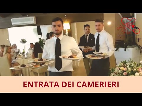 Entrata camerieri - Musica E Animazione Loris Pizii Divertimento Assicurato