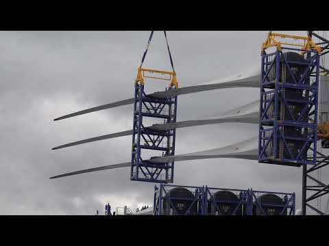 Loading Wind Orca at NIGG