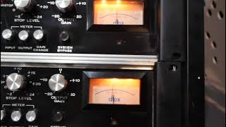 Video thumbnail for DBX 165A Over Easy Compressor / Limiter by KemzGuitarsID