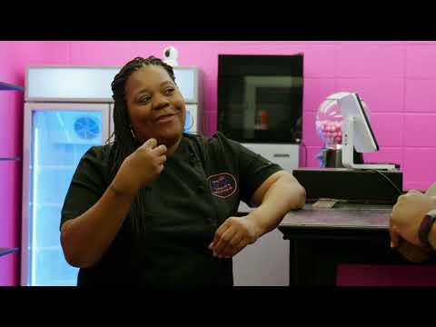 Toni Allen providing Lavish Treats for the community