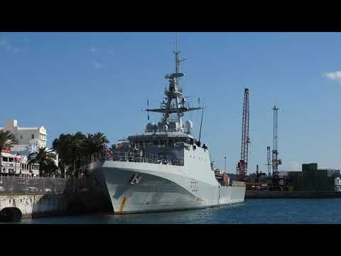 HMS Medway Arrives In Bermuda