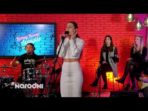 Lorena - Tvoja i gotovo [narodni Living room acoustic]