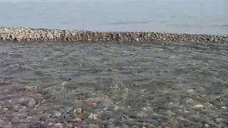 preview picture of video 'river Iardanes entering the sea 3'