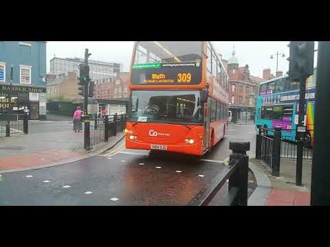 Go North East 309 and Arriva X22 departing Haymarket Bus Station (10/07/2021)
