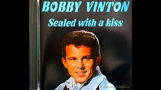 Download lagu Bobby Vinton  -  Sealed With A Kiss ( sub español ) mp3