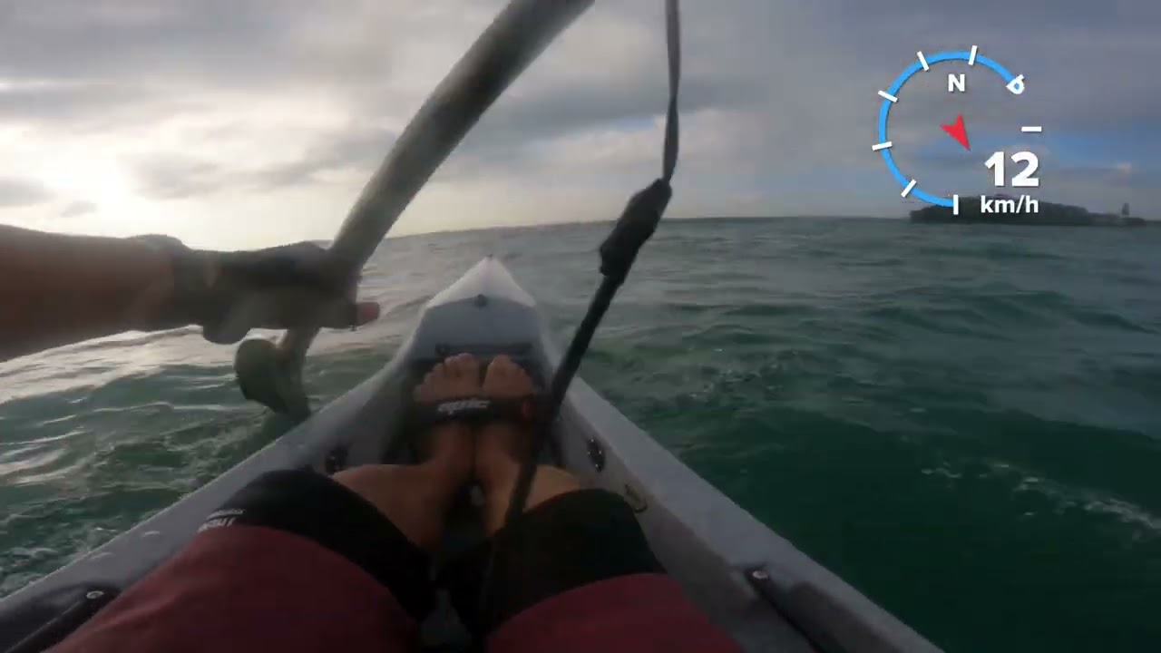 Headwind time - Epic V7 surfski