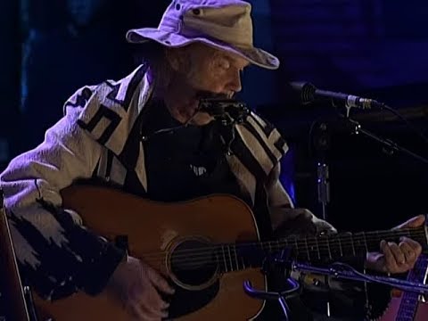 Neil Young - Harvest Moon (Live at Farm Aid 2004)