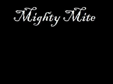 Mighty Mite by MacArthur Band concert 1.