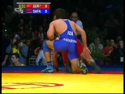 Yakup Gor (Turkey) - Davit Safaryan (Armenia) - Belgrade 2012
