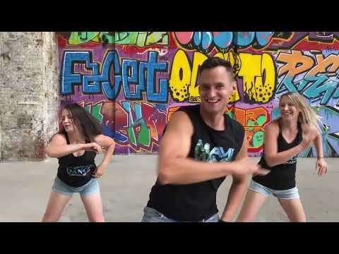 Lucenzo, Qwote, Pitbull - Danza Kuduro | Zumba® Fitness - warm up