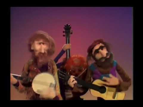 The Muppet Show - 123: Kaye Ballard - “In The Summertime” (1977)