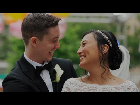 Rachel & Kevin | Philadelphia Wedding at The Franklin Institute