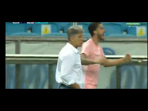 Reação de Renato Gaúcho após o gol de Vitinho - Grêmio 2x2 Flamengo