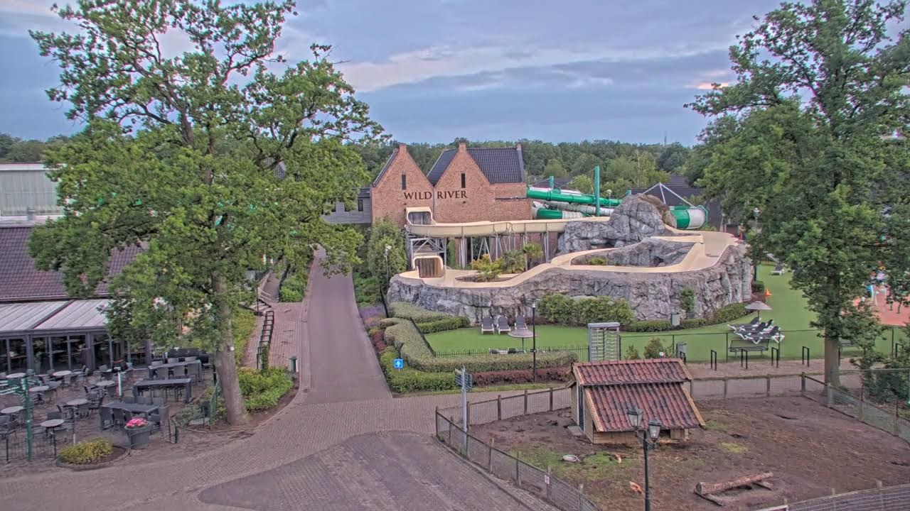 Live webcam view of Marveld Recreatie Water Park