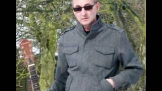 Tom Hodby - Man In The Long Black Coat (2).mp4