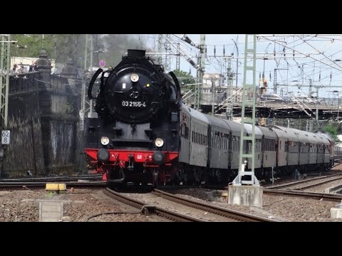 Schnellzug-Dampflok 03 2155 erreicht mit 12 Waggons und 232 601 am 13.04.2024 Dresden Hauptbahnhof