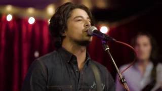 Matthew Logan Vasquez  - "Personal" | A Do512 Lounge Session