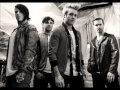PAPA ROACH- Give Me Back My Life 