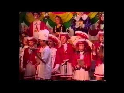 Schulsitzung MCR Bergisch Gladbach 1995: Eröffnungschor