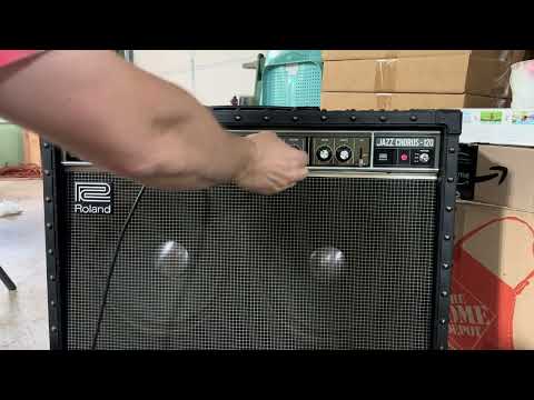 Roland JC-120 Jazz Chorus 2-Channel 120-Watt 2x12" Guitar Combo 1994 - Present - Black image 11