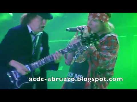 AC/DC and AXL ROSE - DIRTY DEEDS DONE DIRT CHEAP - Düsseldorf 15 June 2016